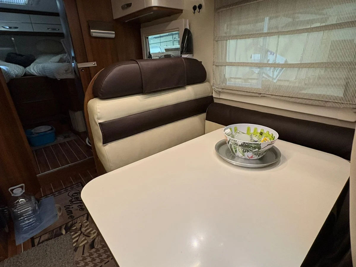 Camper Caravan