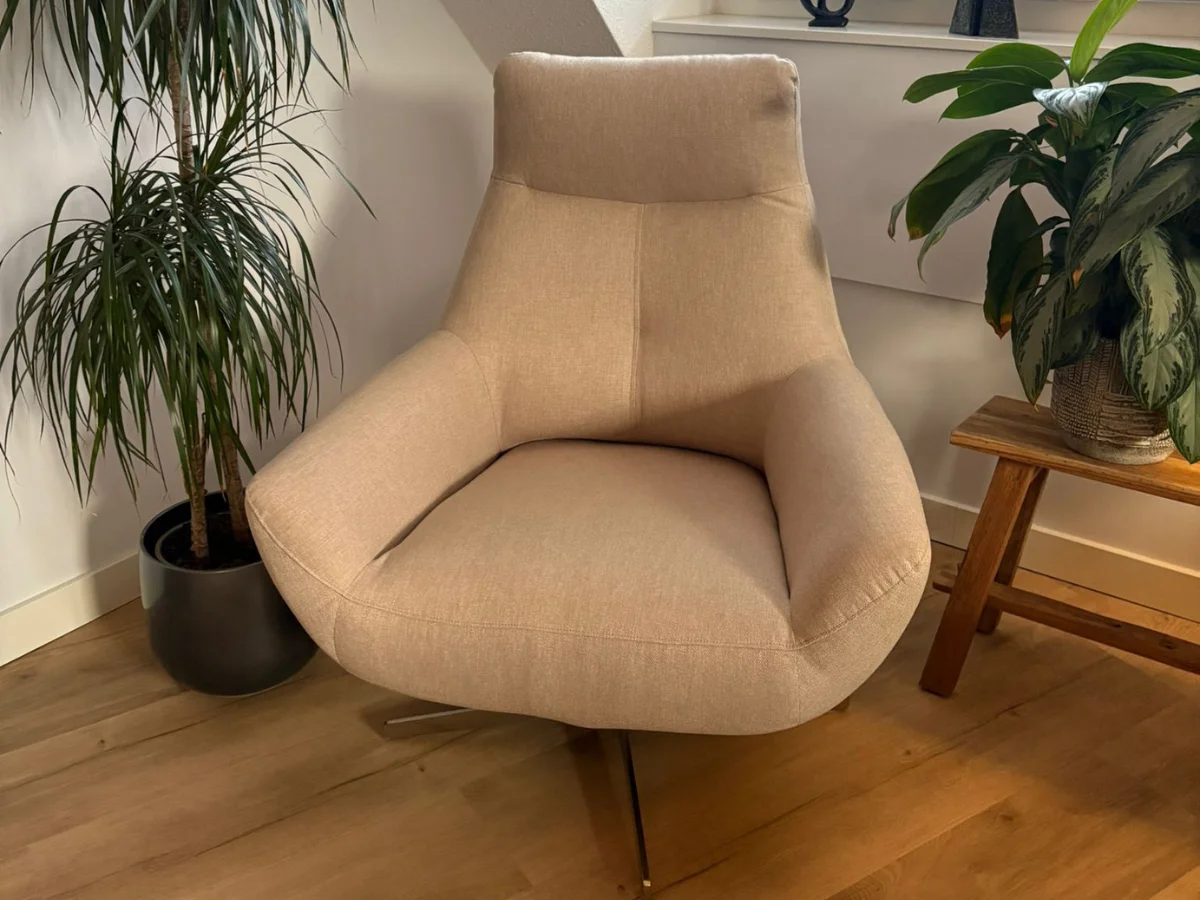 Resultaat Fauteuil na herstofferen